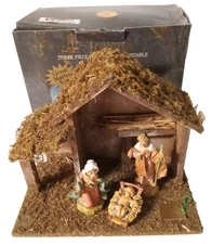 Fontanini Heirloom Nativity 3 Piece Figure Set & Stable 54558 Manger Christmas