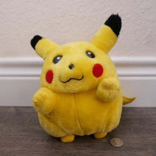 Pokémon Pikachu Jumbo Fat Pikachu Plush Toy 8" Nintendo Vintage Tomy HTF RARE