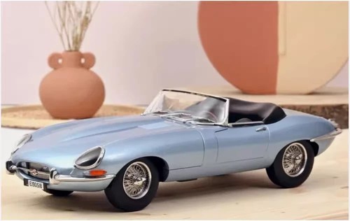 Norev escala 1/12 122722 - Jaguar E-Type Cabriolet 1962 - azul metálico - Imagen 12 de 12