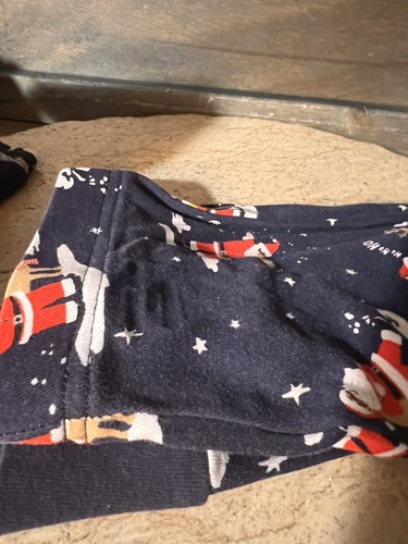 Old Navy 2pc Kid's Santa Pajama Set Size SMALL (6) Unisex Navy - Picture 4 of 7