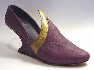 JUST THE RIGHT SHOE ITALIAN RACER 25003 MINIATURE COLLECTABLES