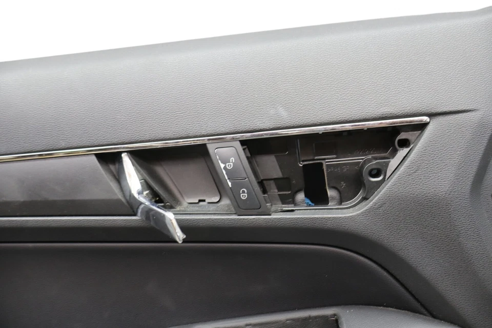 10-13 Mercedes E550 E350 W207 Coupe Left Side Interior Door Panel Black Oem - Image 4 of 4