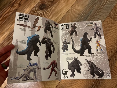 NYCC 2024 exclusive GODZILLA Toy Bandai Toys Official catalog New York comic Con - Picture 3 of 4