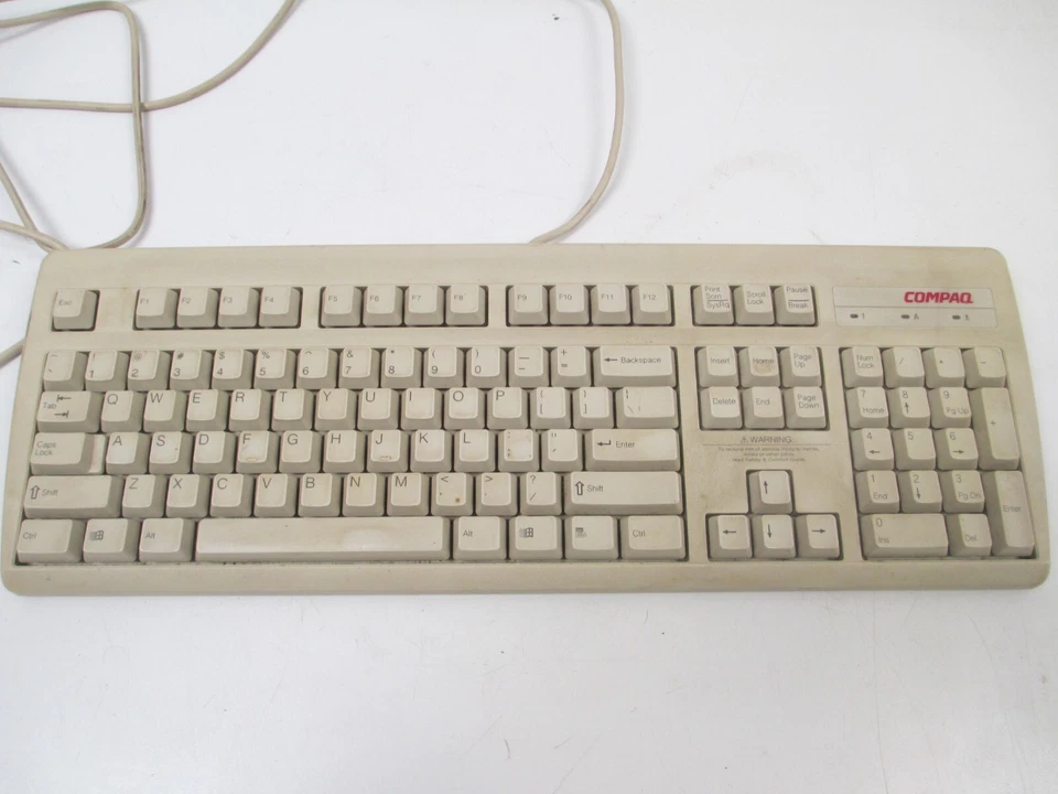 Vintage Compaq Keyboard RT235BTW / 123754-001A - Image 2 of 4