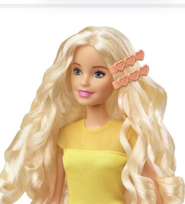 BARBIE DREAMTOPIA MEERJUNGFRAU, LOCKIGES HAAR, BARBIE CAMPING & FANTASTISCHES HAAR