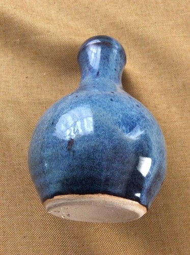 TR pottery Blue Black Mid Century Bud Vase 5"H x 3"W Art Studio Pottery crock ! - Picture 5 of 7