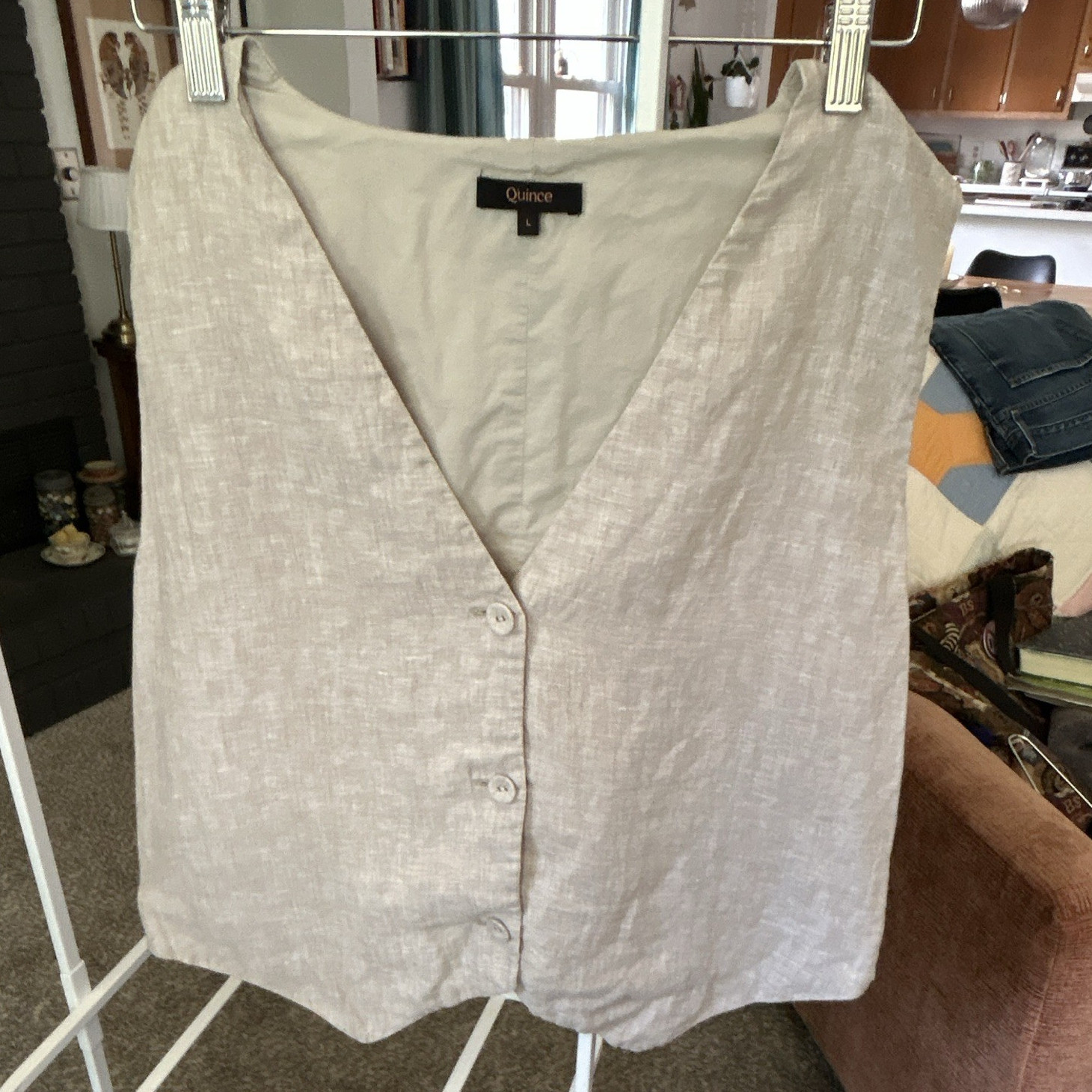 Quince Women L 100% Linen Button Front Sleeveless V-Neck Vest Beige