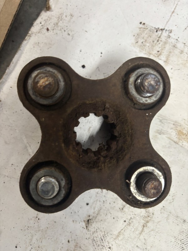 VINTAGE MASSEY  FERGUSON 50 TRACTOR -FRONT PULLEY  TO HYD PUMP ADAPTER