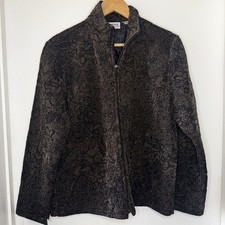 Chicos Travelers Quilted Floral Brown Jacket Size 1 Women  s 8 To 10 Medium EUC