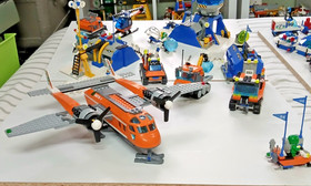 LEGO BULK LOT OF ARCTIC SETS 6520, 60064, 60033 & 6675 UNBOXED NO INSTRUCTIONS