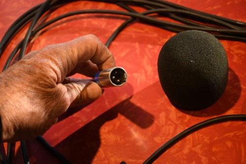 Micrófono cardioide dinámico AKG Maestro DM-700 de colección RARO 1970 con extras # 1 - Imagen 7 de 16