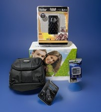 Vivitar 884HD Digital Camcorder 8.1 megapixels, 8 GB Micro Sd, Case NEW bundle