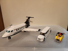 LEGO City Sets 3181 Passenger Plane & 60102 Airport VIP Service