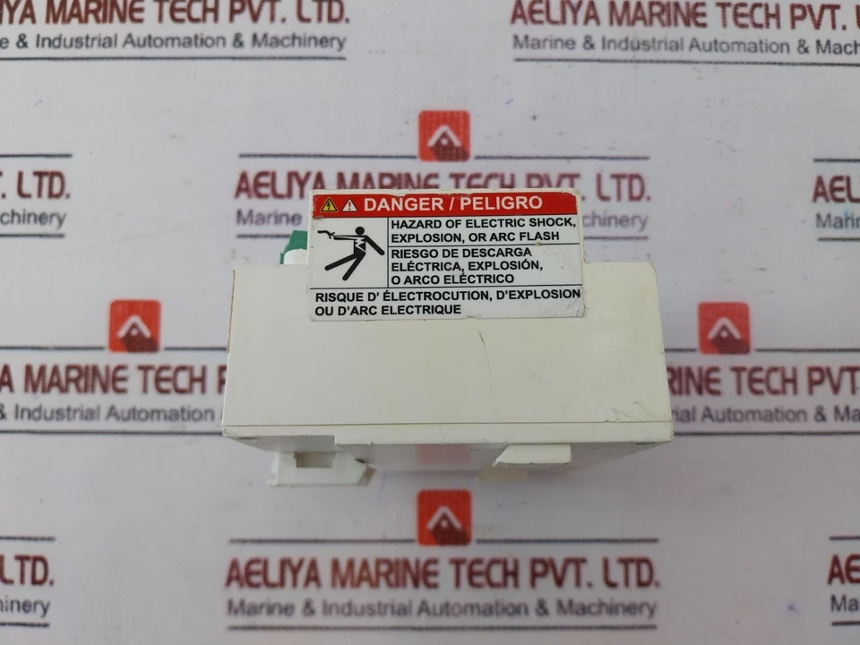 SCHNEIDER ELECTRIC AEC-MGA-SEM1500 VILLAYA SEM 1500 Kilowatt hour Energy Meter 2 - Image 4 of 4