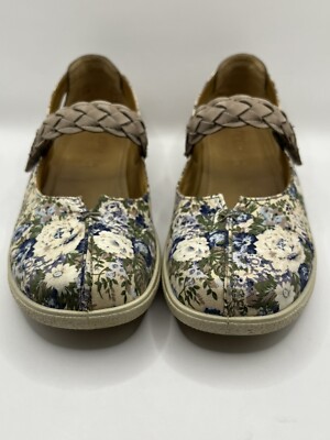 Hotter SHAKE Canvas Nunuck Floral Mary Jane Flat Shoes US 7 In EUC