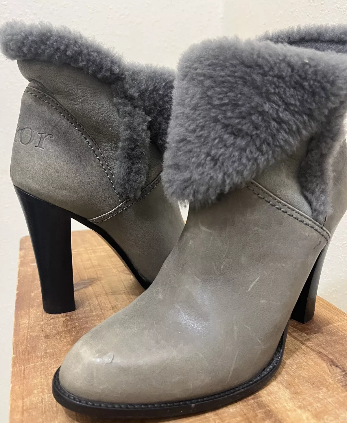 Christian DIOR Gray Leather High Heel Booties Womens 38 7.5 Fur Cuff Ankle Boots