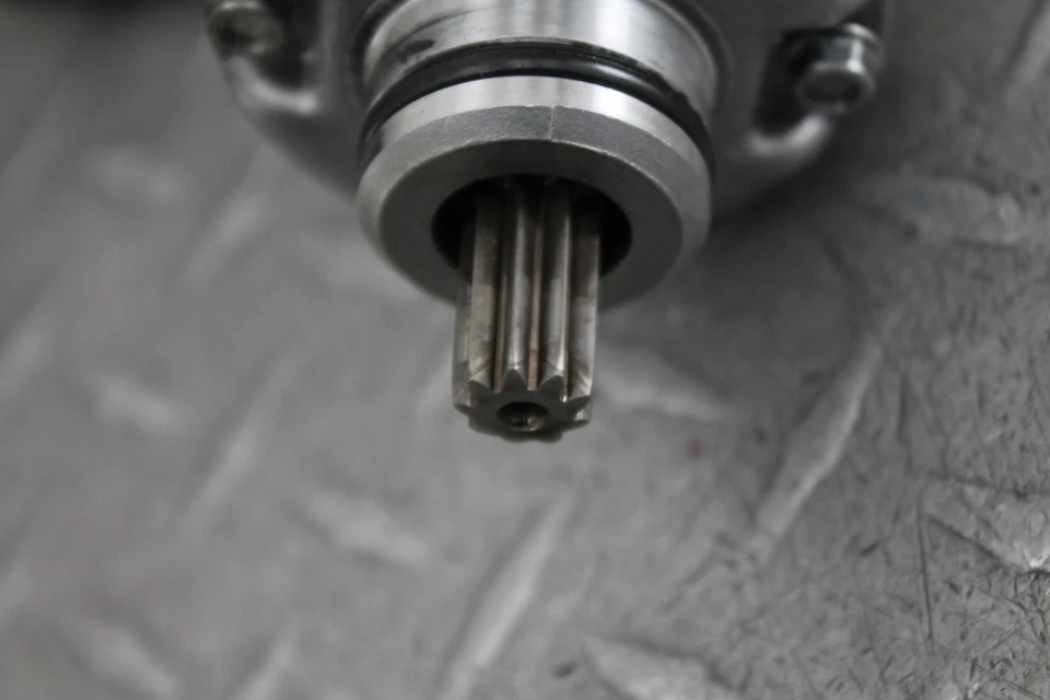 2004 HONDA CBR1000RR MOTOR DE PARTIDA MOTOR -DC 12V 31200-MEL-003 - Imagem 3 de 4