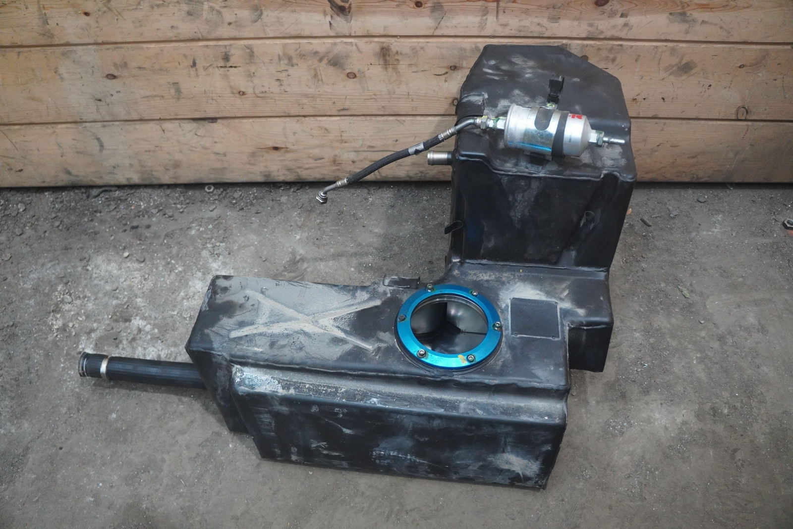 Left Gas Fuel Tank 407201075A OEM Lamborghini Gallardo Spyder 2008