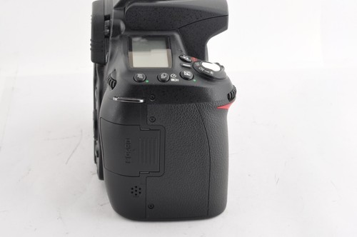 TOP MINT Boxed 2022 shots Nikon D90 12.3MP SLR body Camera 18-105mm lens Japan - Picture 5 of 9