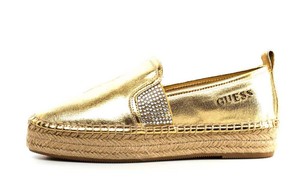MOCASSINO DONNA GUESS RELA SLIP ON ESPADRILLAS FONDO ALTO Cm 3 GOLD MOCASSINO DONNA GUESS RELA SLIP ON ESPADRILLAS FONDO ALTO Cm 3 GOLD