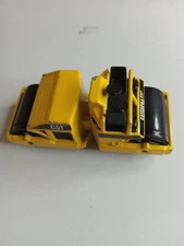 Matchbox Road Roller Steamroller CAT  Caterpillar 1997 Die Cast Metal 3" Yellow