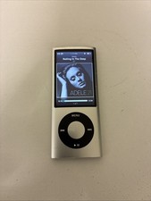 Apple iPod nano 5th Generation 8GB Silver