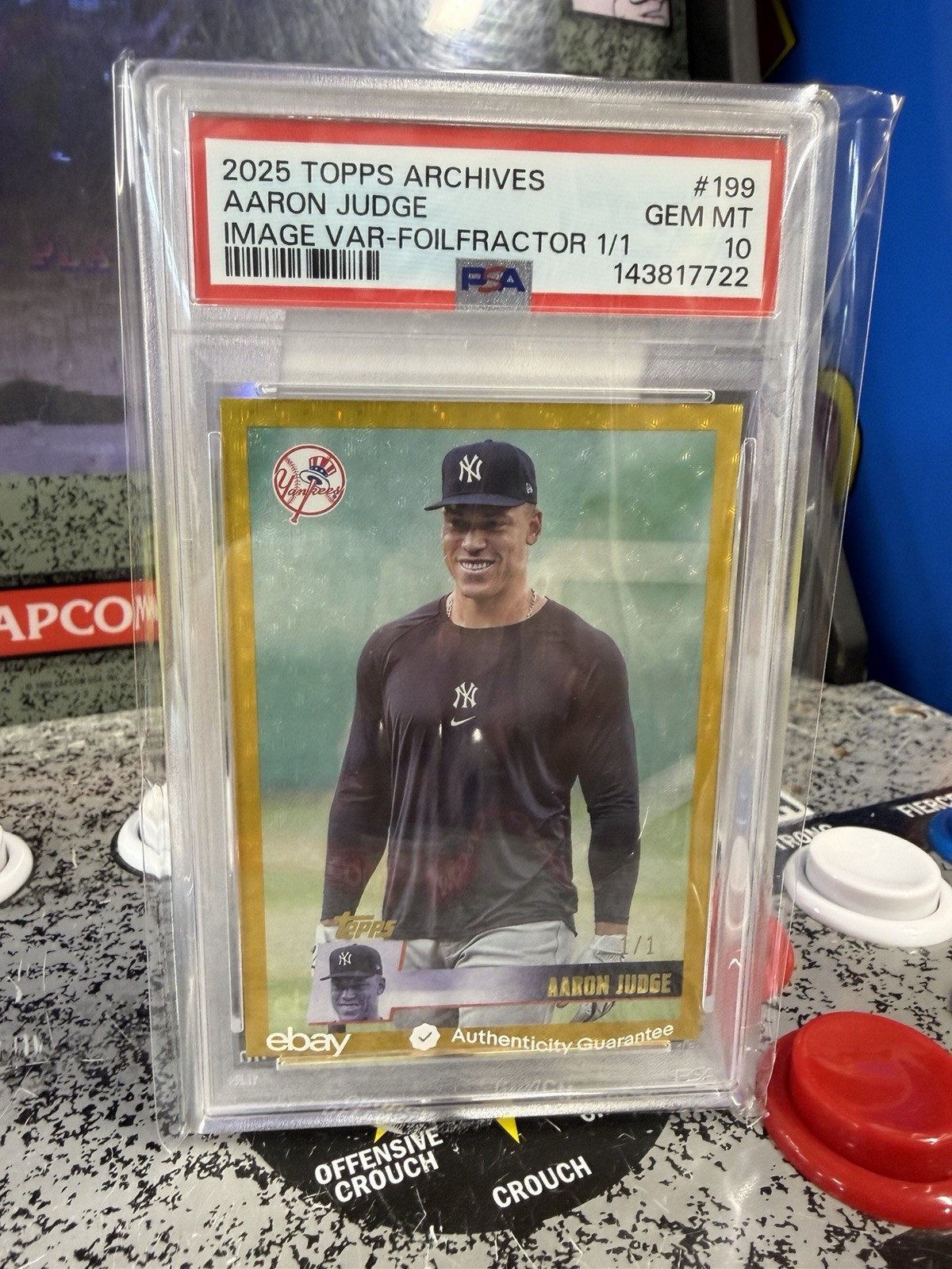 2025 Topps Archives Aaron Judge #199 Image Variation Foilfractor 1/1 PSA 10 GEM view 8