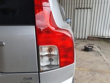 06-14 VOLVO XC90 MK1 OFFSIDE DRIVERS RIGHT REAR LOWER TAIL LIGHT LAMP 31213382