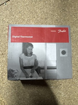 Thermostat. Danfuss. 087N7931.