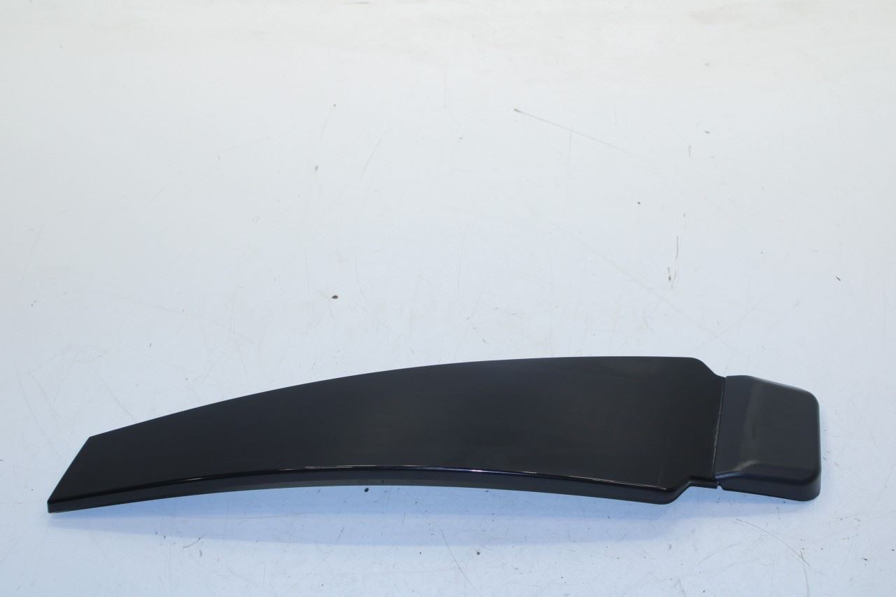 2017-21 Maserati Ghibli Center B-Pillar Right and Left Side Trim Cover Panel Set