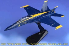 Hobby Master 1:72 F/A-18F Super Hornet USN Blue Angels #7