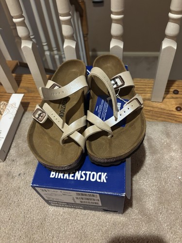 Birkenstock New with Box Mayari Graceful Pearl White Birko-Flor Reg USA SIZE 7