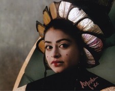 AYESHA DHARKER signed Autogramm 20x25cm STAR WARS in Person autograph COA