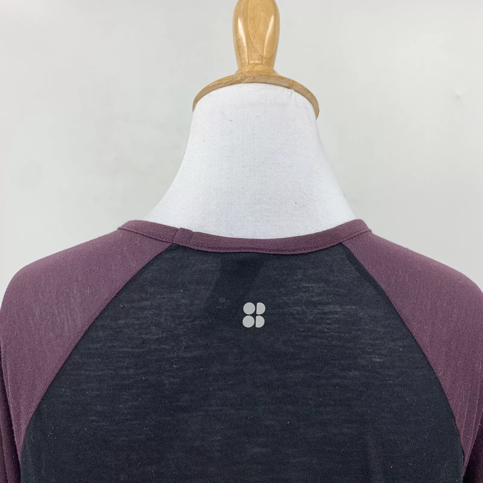 sweaty-betty semi sheer crew neck 3/4 sleeves shirt