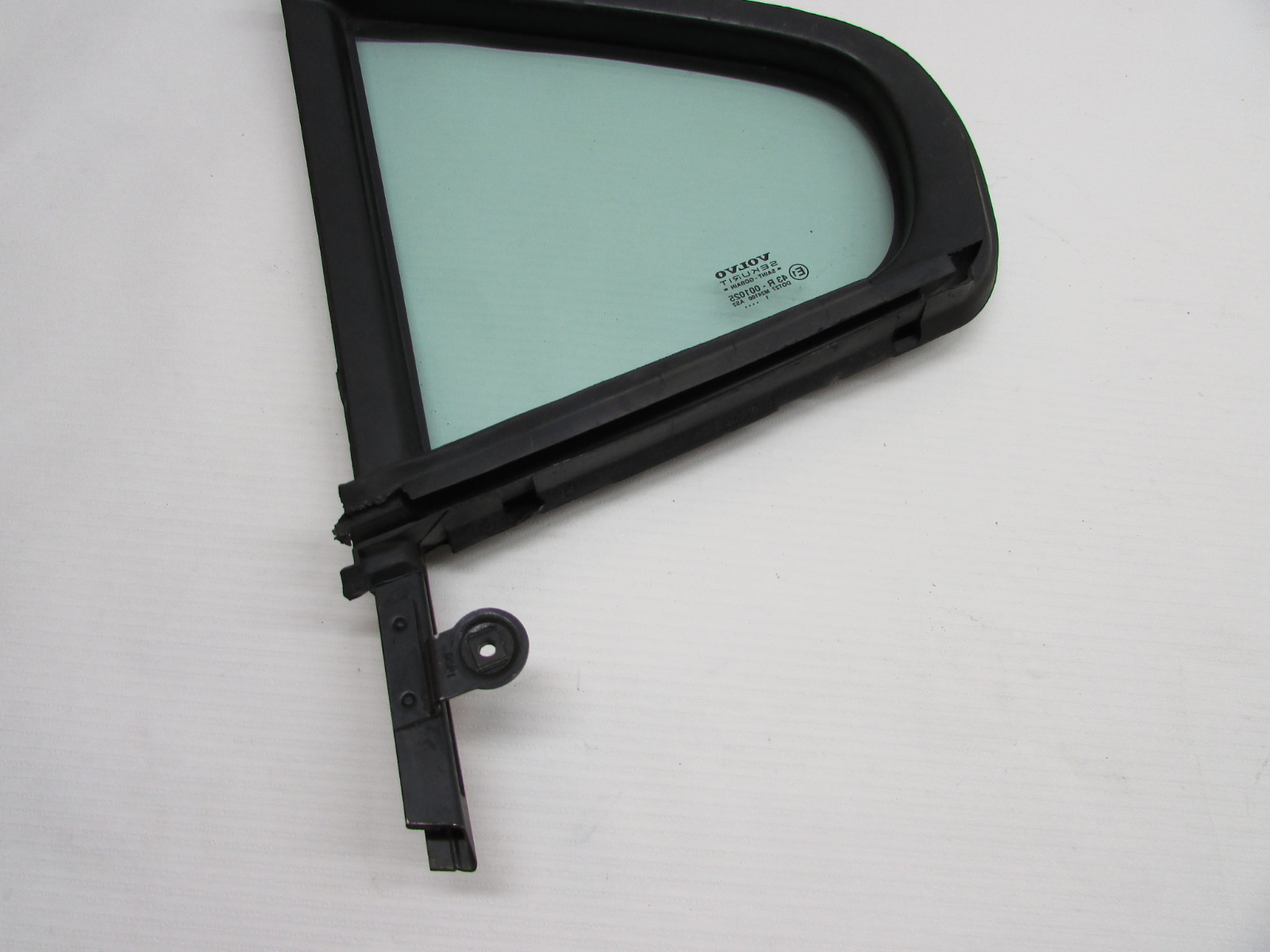 2002 VOLVO S60 REAR RIGHT QUARTER WINDOW GLASS 8643030 OEM 03 04 05 06