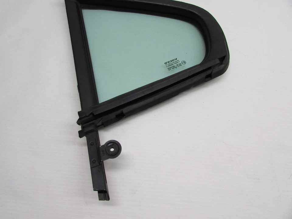 2002 VOLVO S60 REAR RIGHT QUARTER WINDOW GLASS 8643030 OEM 03 04 05 06 07 08 09 - Image 4 of 4