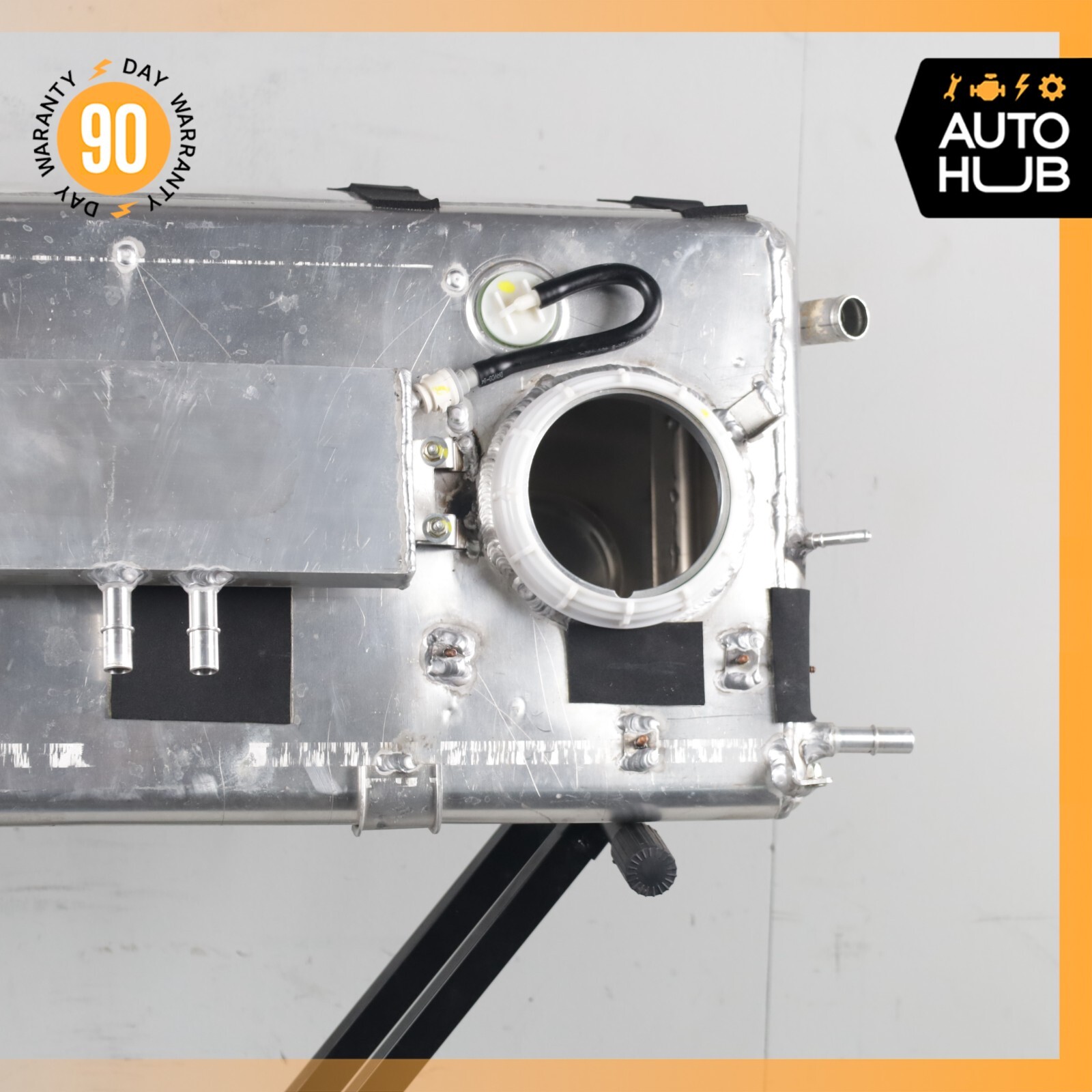 02-05 Maserati M138 Coupe 4200 Gas Fuel Tank Reservoir Assembly 193835 OEM 67k
