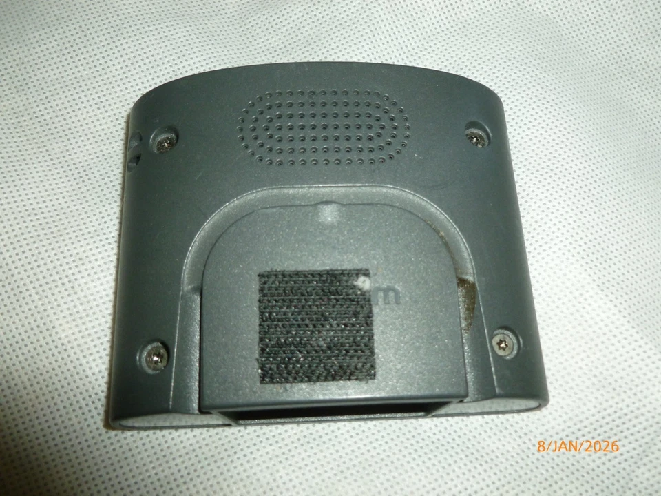 TomTom ONE GPS 3rd Edition Portable GPS Voice Navigator 3.5" Touch Screen - Image 3 of 3