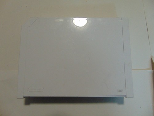 White Nintendo Wii Model RVL-001 W/All Wires & 23+ Misc Parts Tested And Working - Picture 6 of 8