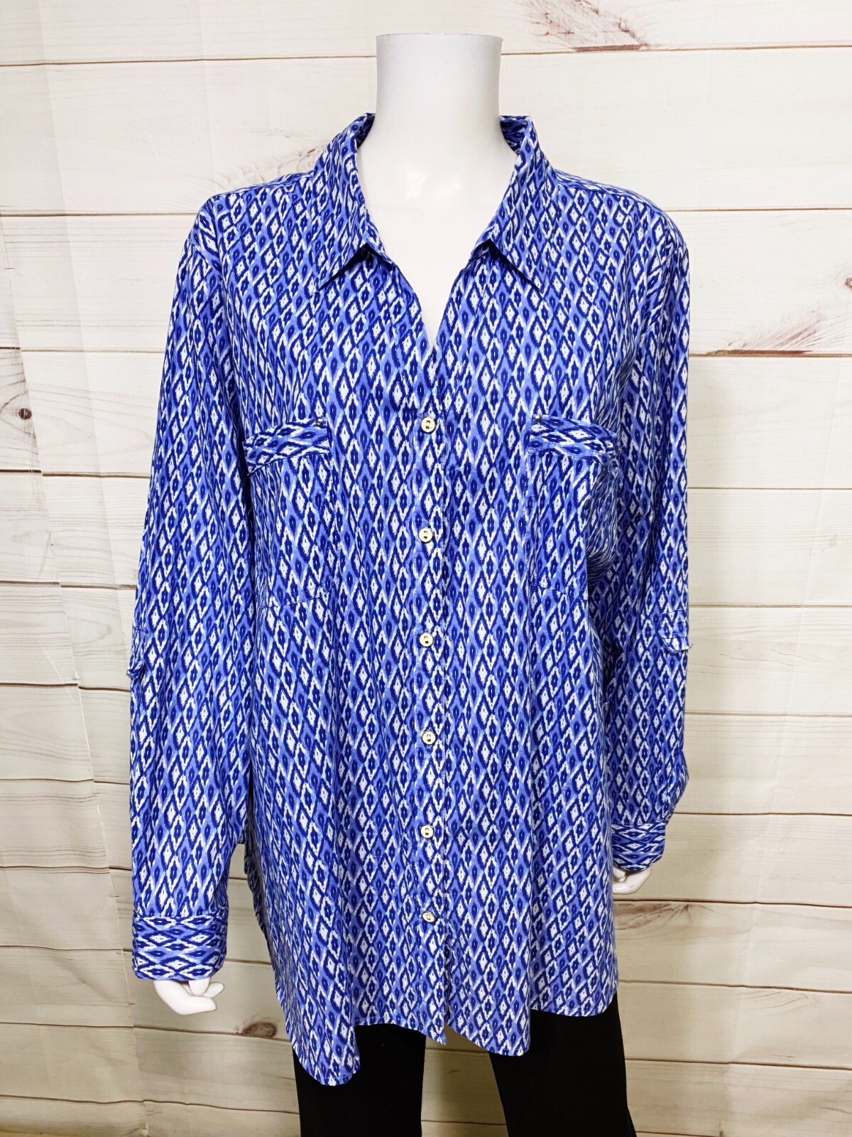Catherines Womens Blouse Size 3X Blue Geometric Button Up Pockets Long ...