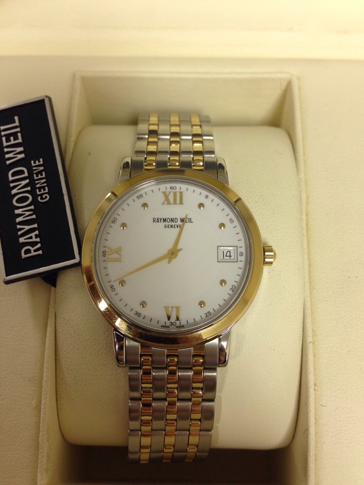 Raymond Weil Toccata 5764 Mens Two Tone Watch Retail Price  display picture 2