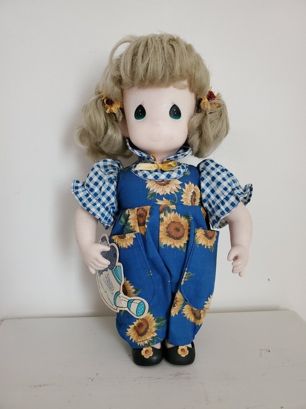 1995 Precious Moments Sunny September 1433 Sunflower Blonde Soft Body Girl Doll