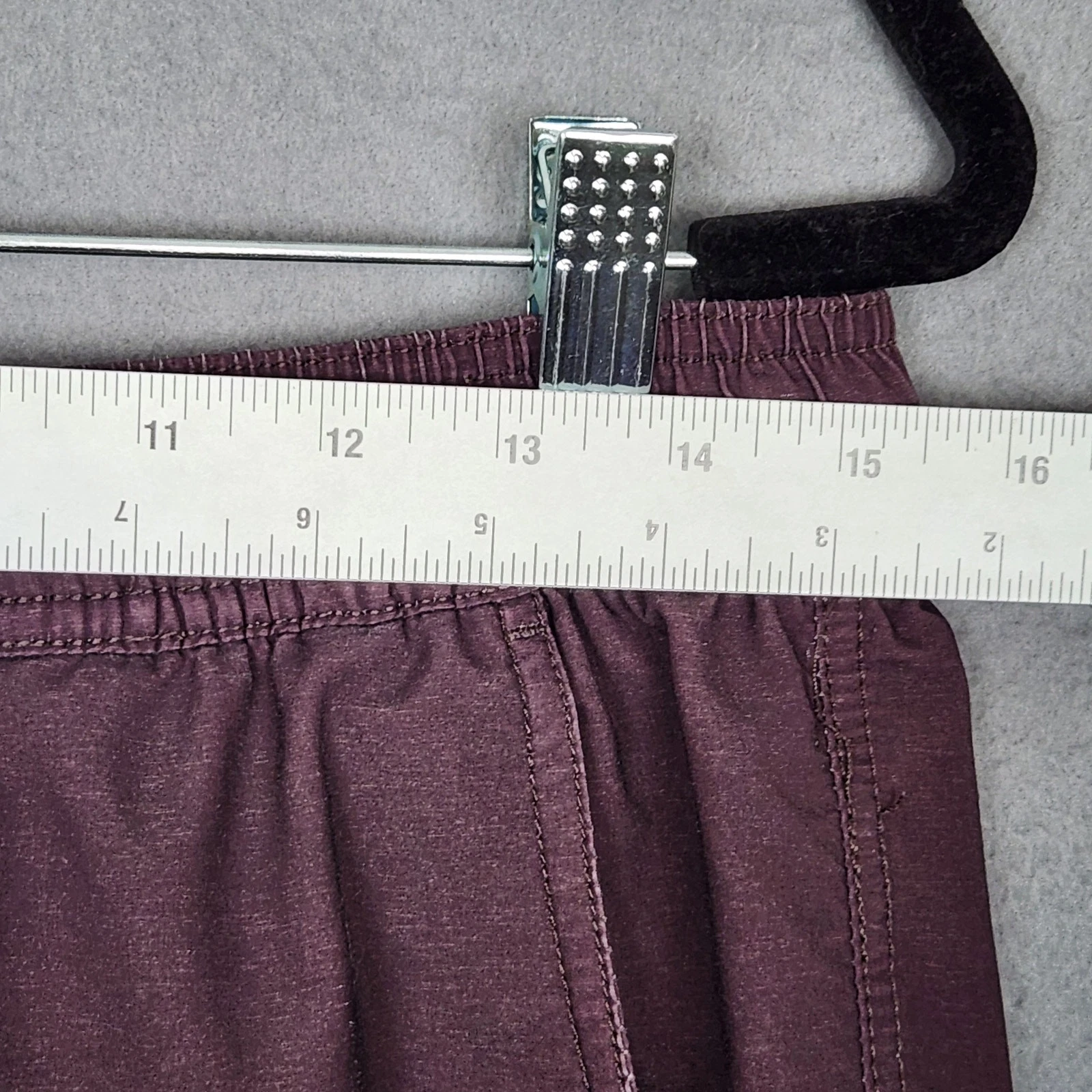 vuori kore drawstring athleisure elastic waist shorts