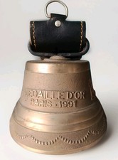 Authentic Clarina de Vache, Bell D'Alpages. Bronze, Gold Medal Paris 1991