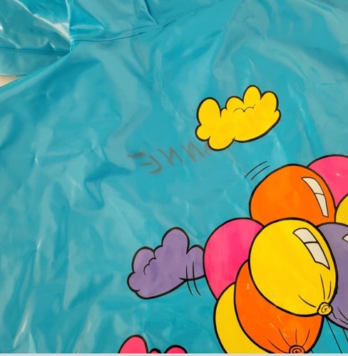 Abrigo de lluvia con capucha de vinilo Barney vintage niños talla 5 azul defectos Baby Bop - Imagen 8 de 8