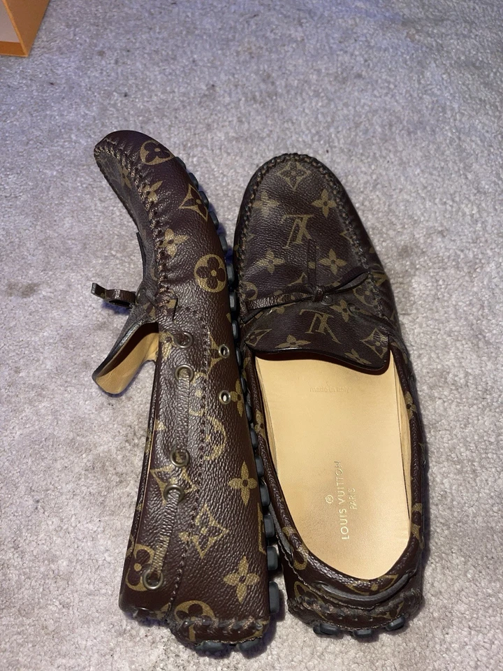 Zapatos Louis Vuitton para hombre Foto 2 de 4