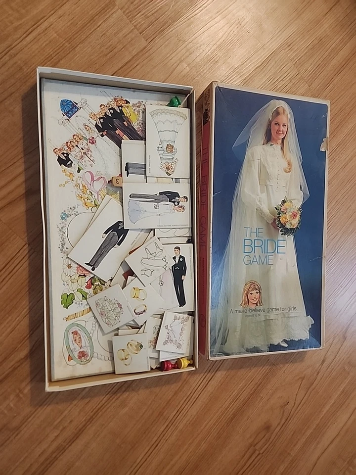 Vintage 1971 THE BRIDE BOARD GAME SELCHOW & RIGHTER COMPLETE WEDDING - Image 3 of 4