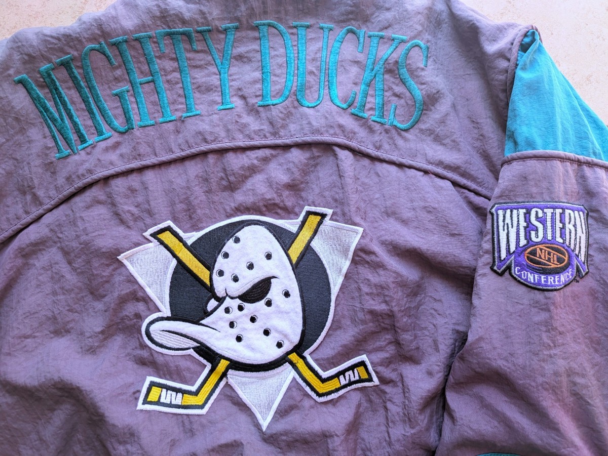 Anaheim Mighty Ducks 90s NUTMEG bomber jacket M purple teal NHL