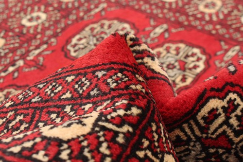 Traditional Hand-knotted Carpet 2'8" x 4'1" Wool Oriental Area Rug - Picture 7 of 9