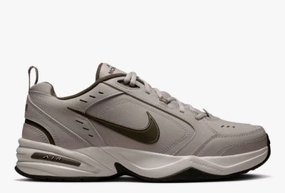 Nike Air Monarch Trainingsschuhe Gr. UK9,5 Nagelneu Original UVP75  #G15